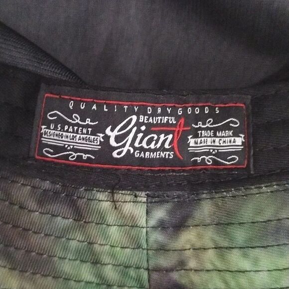 Green Camouflage Tie Dye Leaf Embroidered Unisex Bucket Hat - Picture 11 of 12